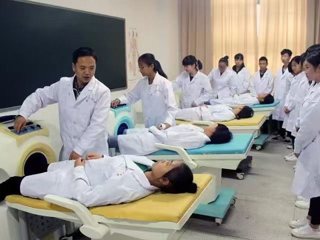 ��������רҵ