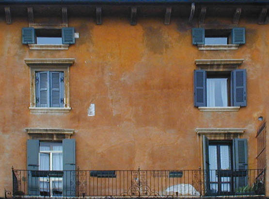 bldg005M.jpg