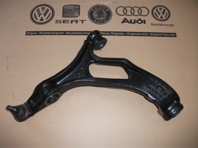 大众途锐前下支臂 大众配件 途锐前下支臂配件