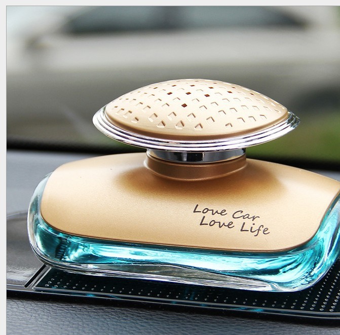 豪迈汽车香水座摆件 车用香水 车载车内装饰品汽车香水瓶汽车用品