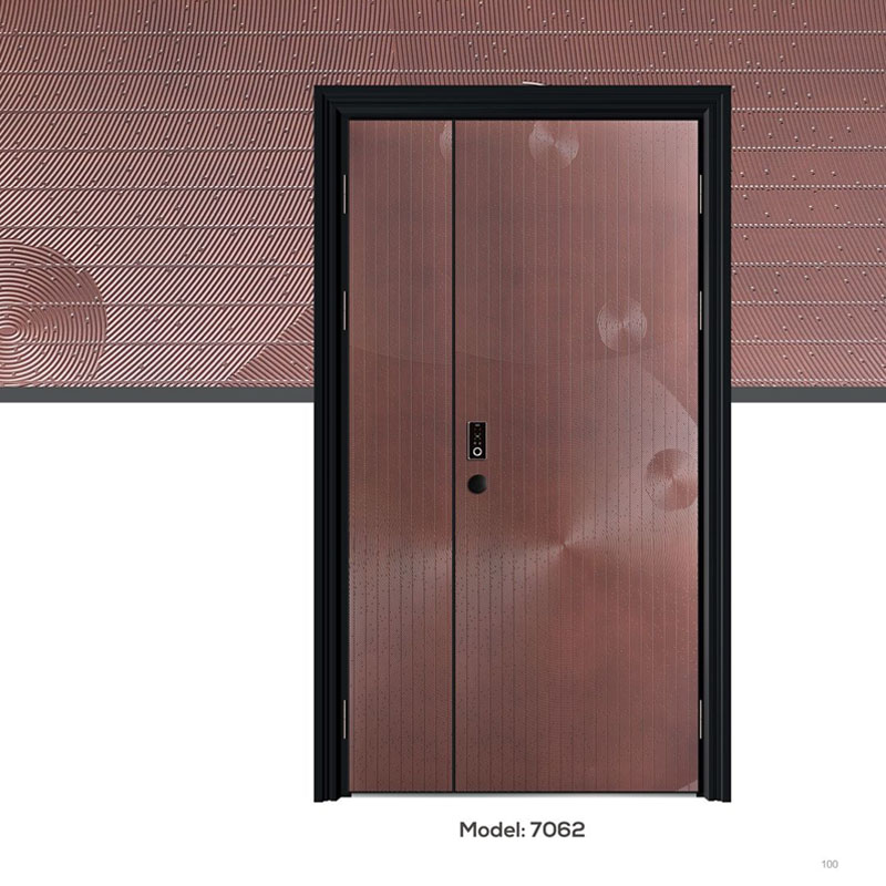 1-Model-7062.jpg
