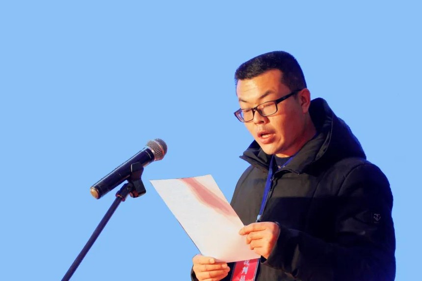裁判代表.jpg