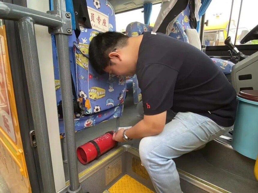 1693547715904497.jpg