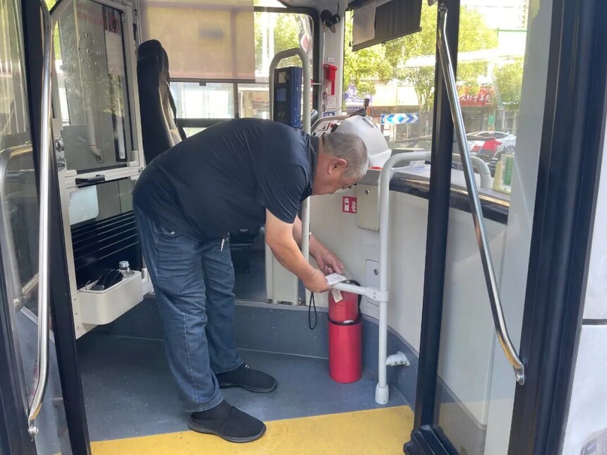 1759209637974438.jpg 1759209637974438.jpg