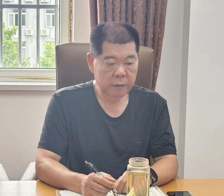 1759212519210528.jpg 1759212519210528.jpg