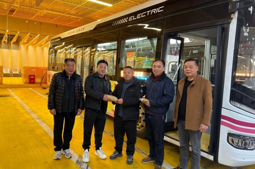 1772012554495933.jpg 1772012554495933.jpg