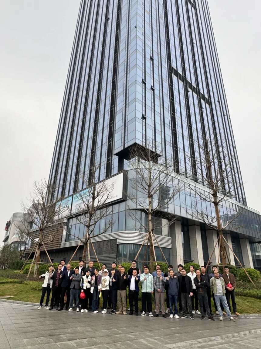 1765262226976733.jpg 35.jpg