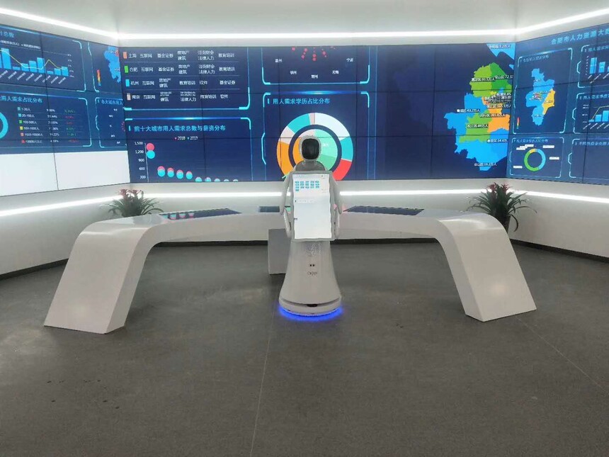 1711698962562814.jpg 机器人11.jpg