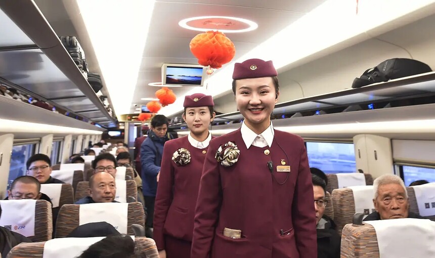 �Ĵ���·ѧУ