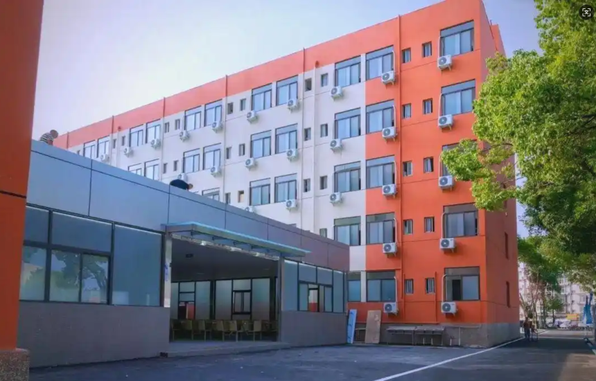 �Ĵ����켼ʦѧԺ2026����������ɫרҵ�����