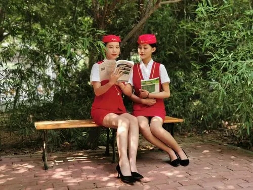 ɶ·ѧУУ԰