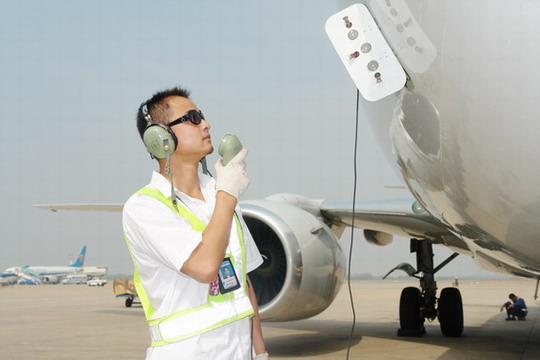 成都市航空技术学校五年一贯制就业前景怎么样