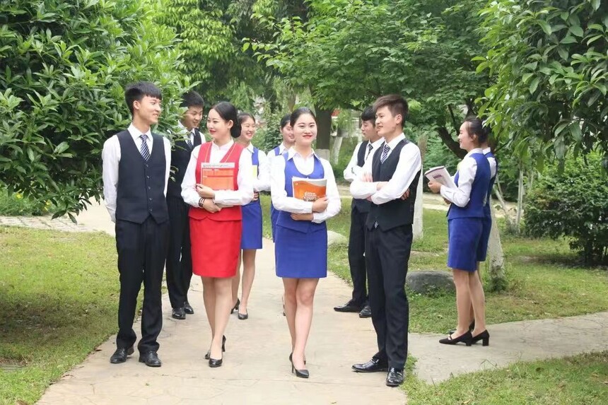 成都铁路职业学校五年一贯制哪所学校五年一贯制好