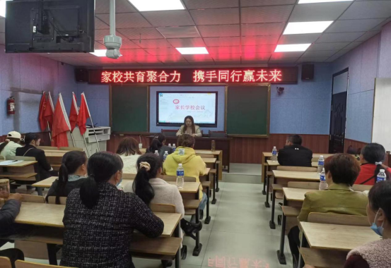 ��У�����ۺ���   Я��ͬ��Ӯδ�� (2)445.png