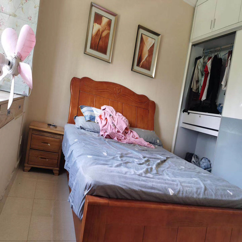 华瑞阁二手房三房卧室实拍