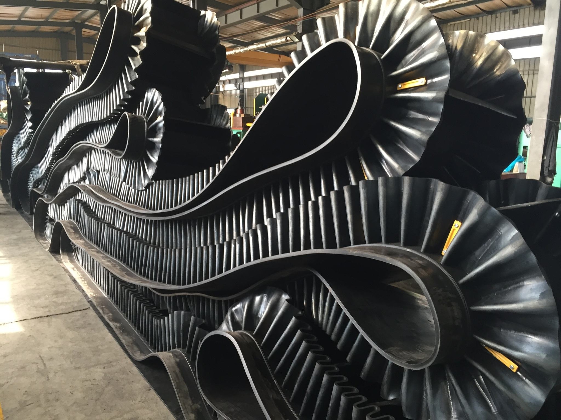 non-slip sidewall conveyor belt-steel cord conveyor belt,sidewal