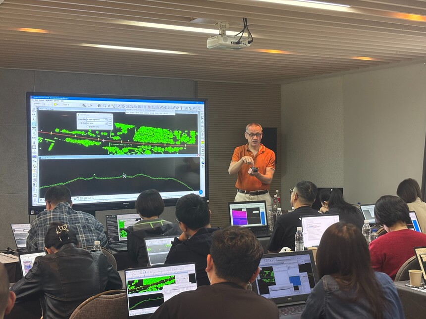 1761713840306679.jpg 1761713840306679.jpg