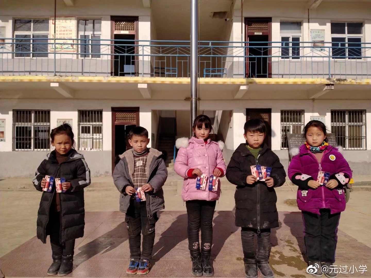 1611043619366658.jpg 1611043619366658.jpg