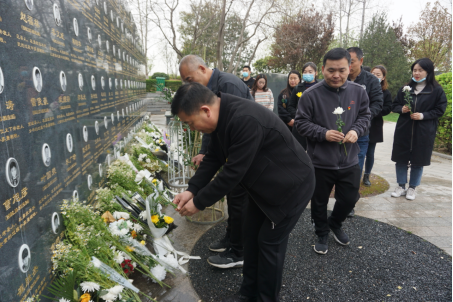 �廳�����س���  ��ѧ����ʷ����ʹ��-��֣����ԯСѧ������748.png