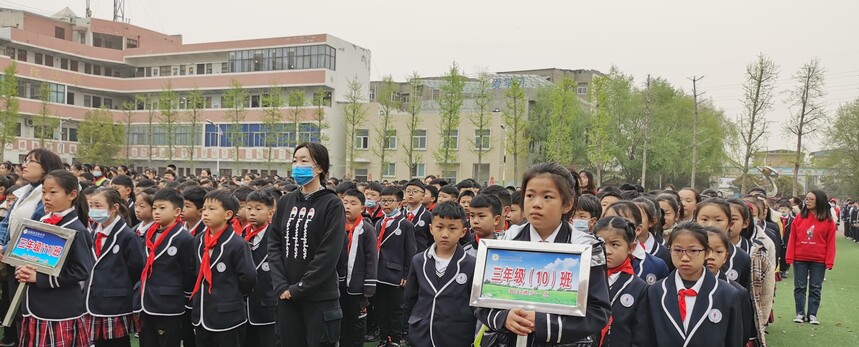 5����վ�� (3).jpg