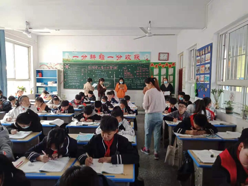 ���񽨵�����༶�Ļ� (5).jpg