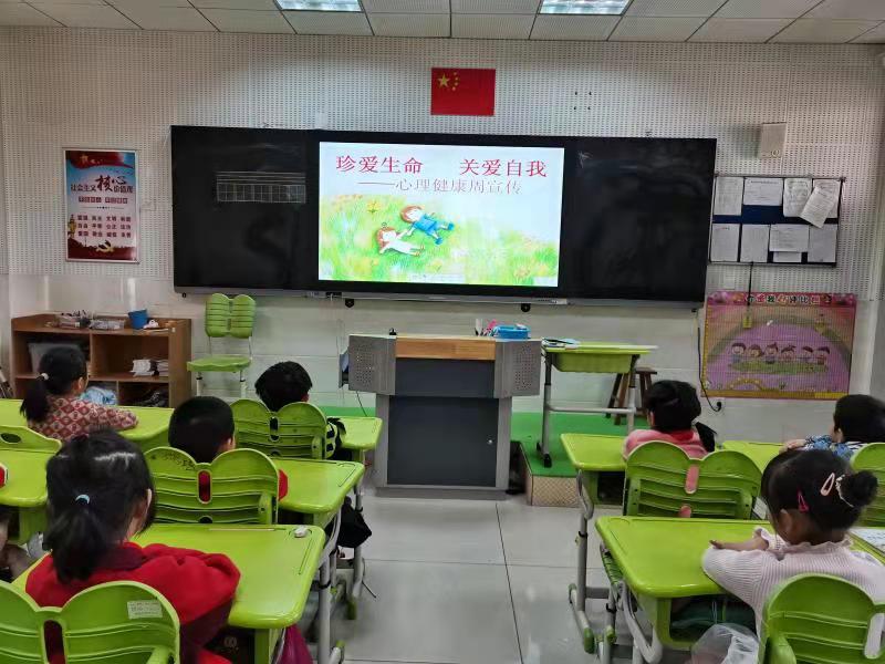 1618457422446846.jpg 0e17042759b2b7d00bb14e21b7ee1d6.jpg