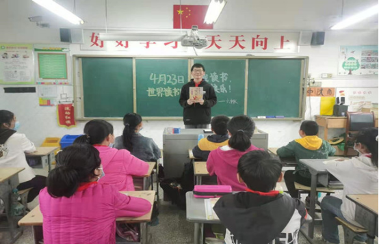 04.21��ׯСѧ��������У԰ �ö���ɳ�(1)113.png