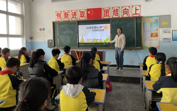 1619322220955915.png 34月22日商丘市示范区和风小学举行“法律在我心中”主题教育活动89.png