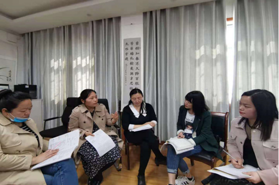 1619660159125069.png 聚焦成长 助力发展——二七区马寨中心校业务领导沙龙在王庄小学召开518.png