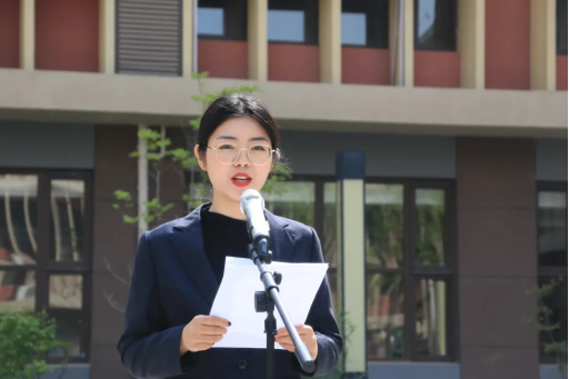 1619676724735826.png 9306.png