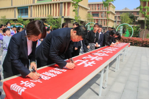 1619676751300703.png 9972.png