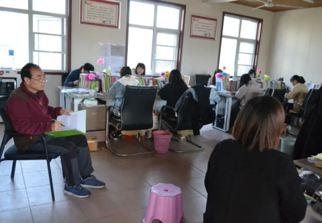 ���������� �������ˡ� Ŭ�����쾫Ʒ���� �������⼯����ѧ�㷺��չ�����λ1115.png