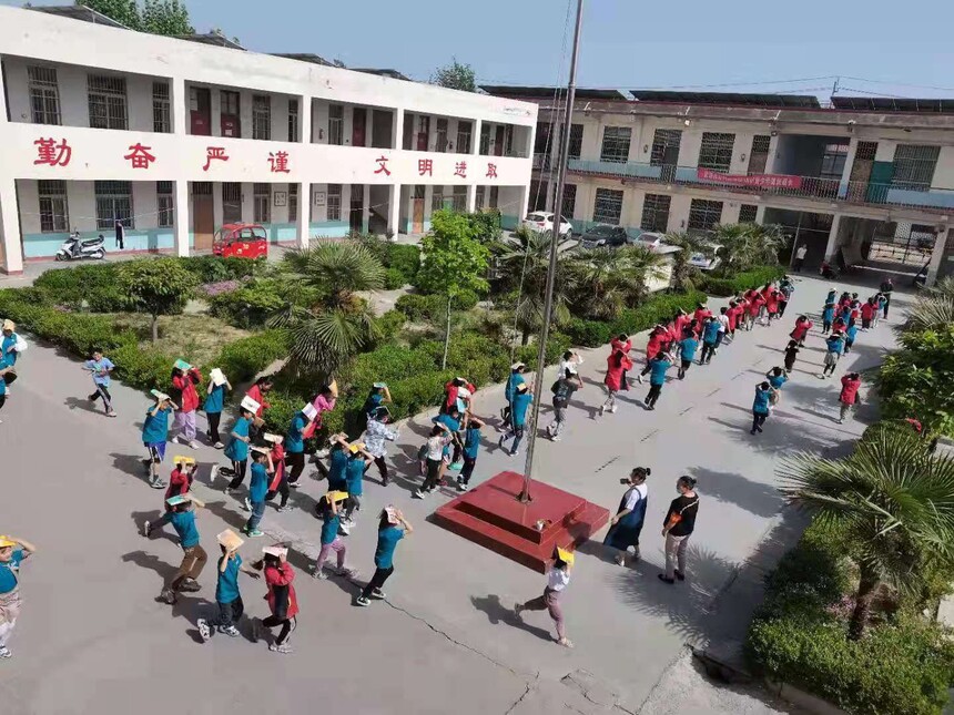 1620616353710165.jpg 5ae51d8d6389979a596c1e5233f92ec.jpg