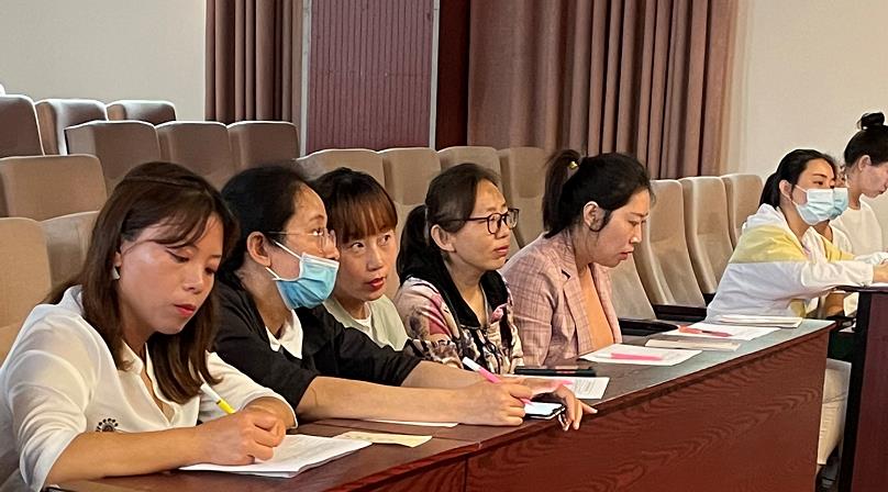 ���������ʫ��ʦ�����ж����� (2).jpg