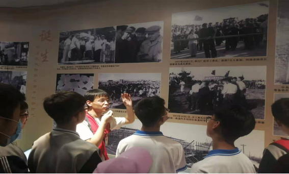 1621923195978877.png 洛一拖劳动实践宣传报道(1)355.png