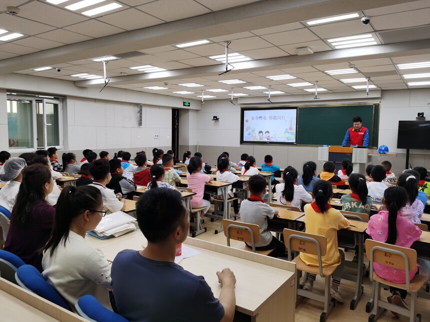 1622537703505189.jpg 知识讲座 (2).jpg