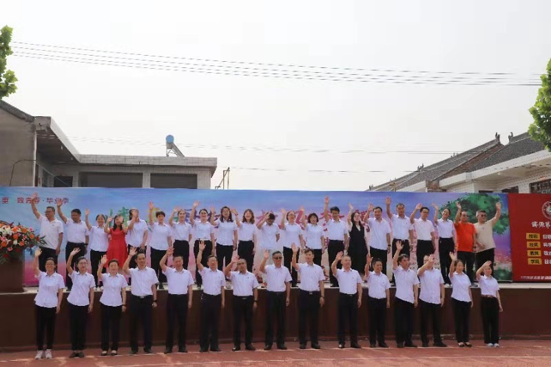 1623296904388014.jpg 8eff54e8660dc9cdf5b9913a97c4975.jpg