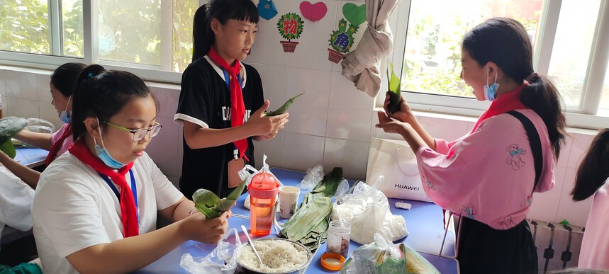 俱����콭Сѧ�����ϵ�л֮������ (2).jpg