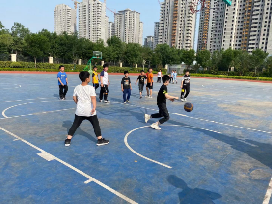 �������� ͯȤ�ٷ����֣���йܳǻ�����κ��Сѧ�����������263.png