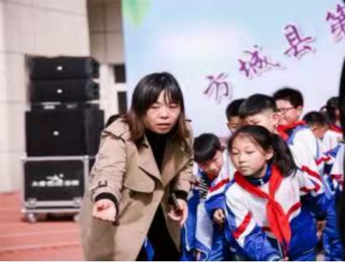 1623998930926680.png 方城一小仁爱班主任论坛集锦程小翠(1)2380.png