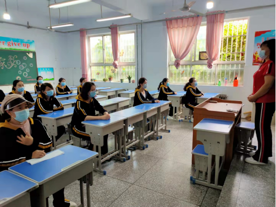 ��ս��ѧ  ���ߡ��޷��ˡ��������������Сѧ����2021�＾��ѧ�����������(1)761.png