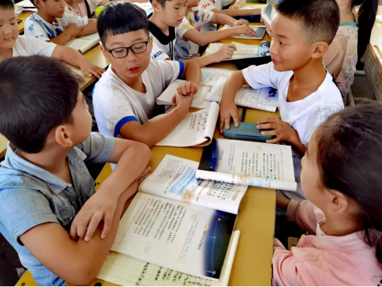 �ۿ����  �ǻ۹���  ��ͬ�ɳ�  ������ʯ����ʯ��Сѧ(1)316.png