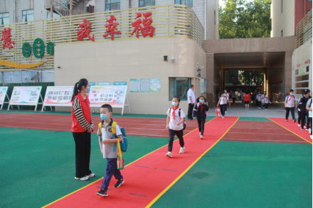 ��ˮ���ƺ�·��һСѧ С���ؼ�����(1)133.png