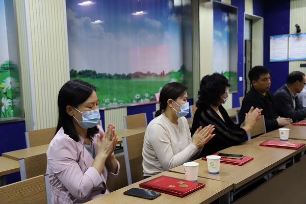 �鷨��ѧ־Ը��Ƹ����ʽ (7).JPG