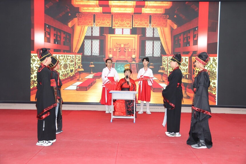 1632967887454389.jpg 晏子使楚剧照.jpg