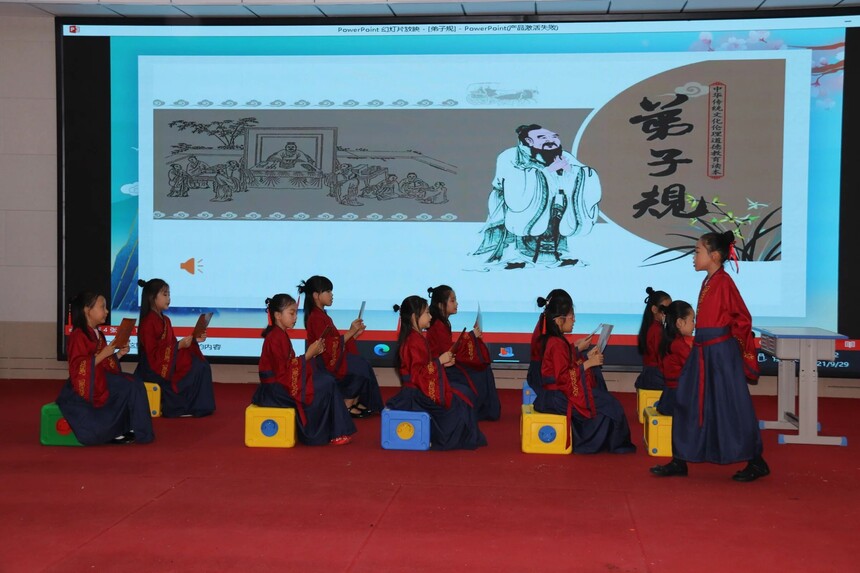 1632967898475087.jpg 弟子规小剧场剧照.jpg