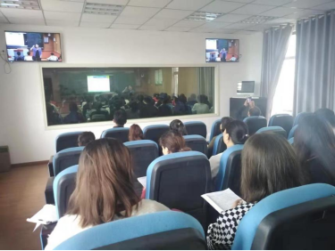 3.�����кһ���� ���ʿ�չʾ������Ļ��ѧ�ڣ��¿��ã���˼ά171.png