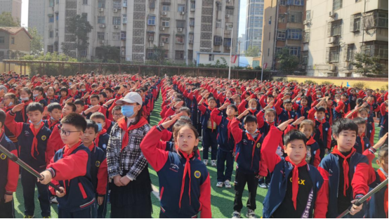 ���뵳���� ǿ�����ҡ�����ƽ��ɽ��տ�����ϻ�·Сѧ��չ���ȶӽ���72����������ջ417.png