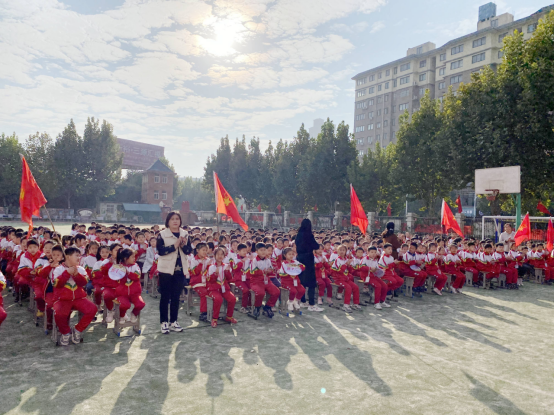 ǿ������ ��Ϊ��������ʡ���������ʵ��Сѧ2021�����ȶӡ������ա��¶�Ա�����ʽ(1)489.png