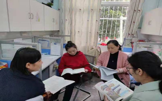 ��ʵ˫������   �Ż���ҵ��� �������е���ʮ��Сѧ��ѧ����л��ʵ(1)433.png